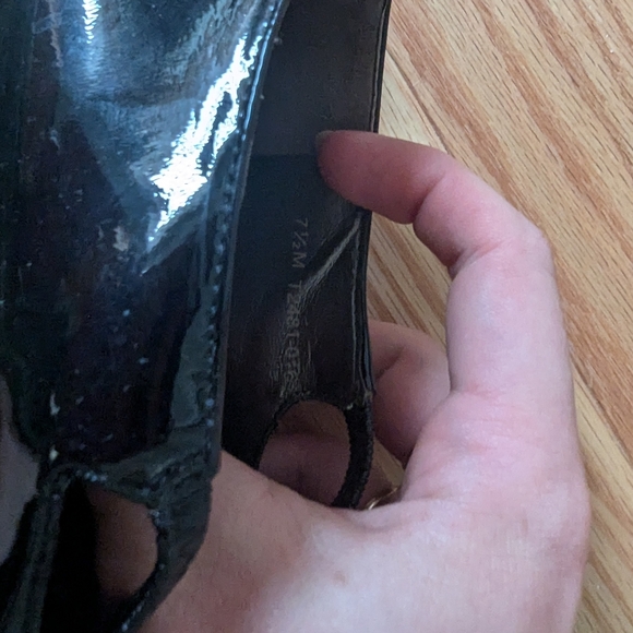 Black Patent Heels with Cross Mary Jane Style - Picture 6 of 13